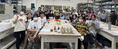 全體學員與作品合影圖片
